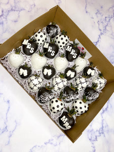 Elegant black & white bow themed berries